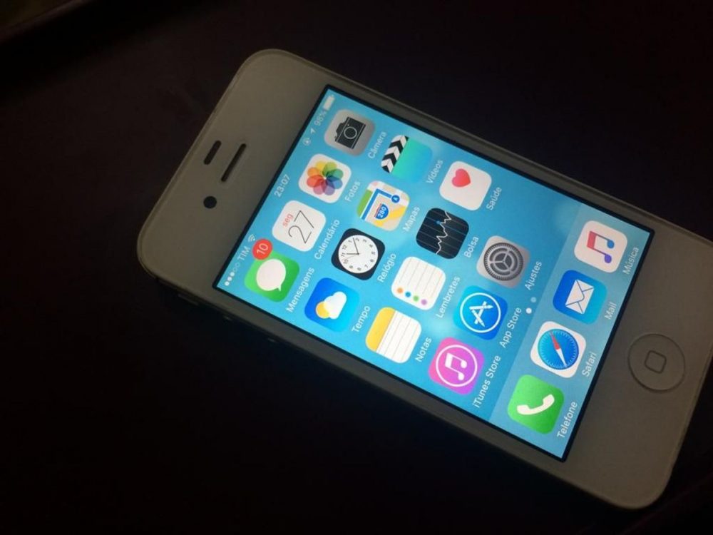Como consertar cabo de iPhone 4s - iHelpU